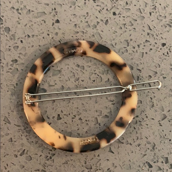 Acetate Tortoise Shell Hair Clip - Picture 2 of 3
